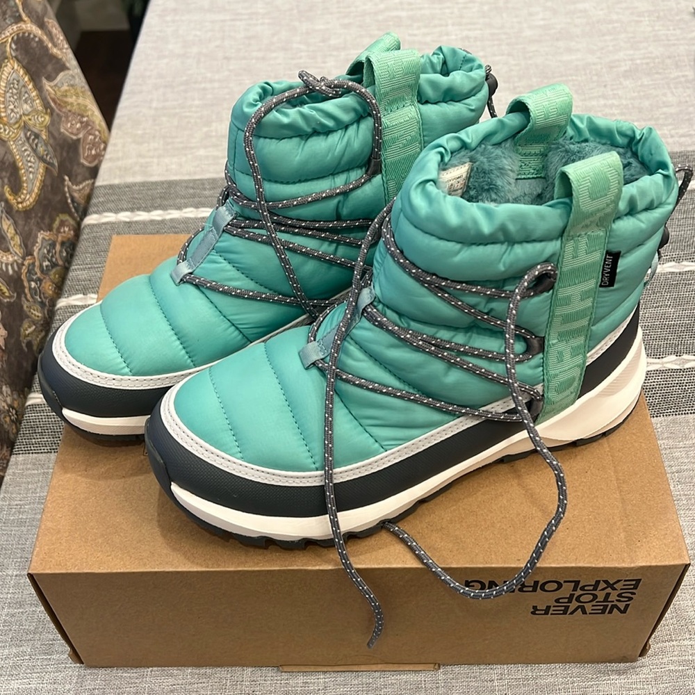 The North Face Thermoball boots